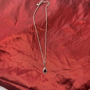 KR silver tone with black stone necklace